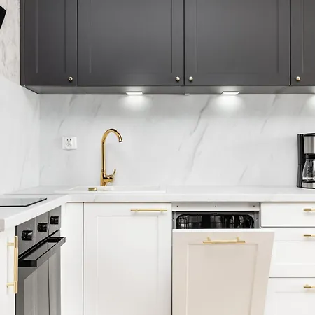 Square By Renters Apartment Swinoujscie