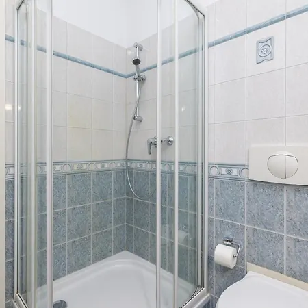 Apartment Charming Located Near The Promenade In By Renters Swinoujscie