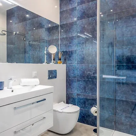Luxurioes Eingerichtete,helle Am Apartment Swinoujscie