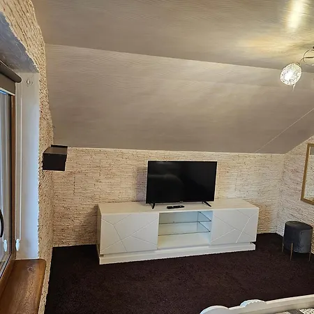 Holiday home Apartament Aurelia