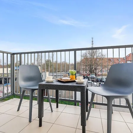 Apartament Unique Kampat With Balcony For 4 Guests By Renters Świnoujście