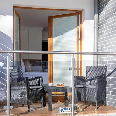 Apartment Premium-ferienwohnung Golden In Swinoujscie