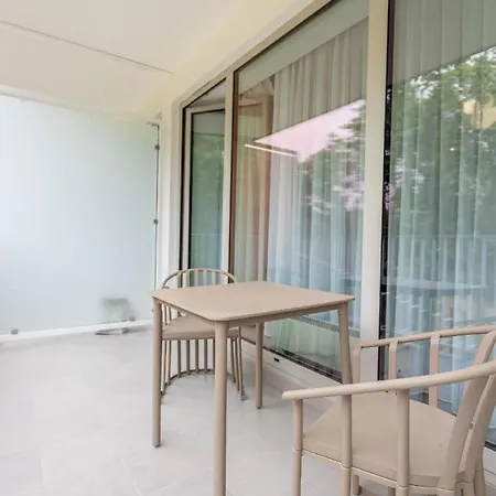 Mit Balkon Am Apartment