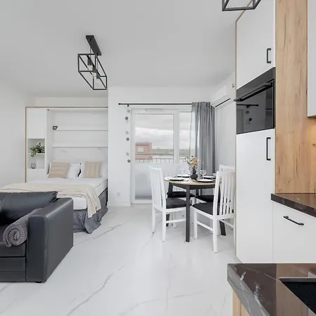 Plac Slowianski With Balcony Center By Renters Apartment *