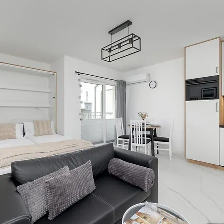 Apartment Plac Slowianski With Balcony Center By Renters *