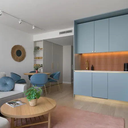 Apartment Via Baltico Apartament, W Lividius, *