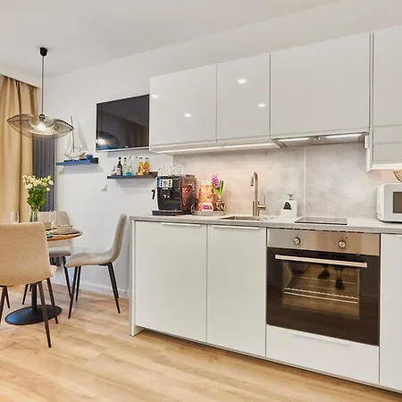 Apartment Golden Hour Apartments- Plac Slowianski 26 *