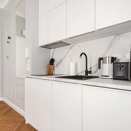 - Swan - 44 Apartment *