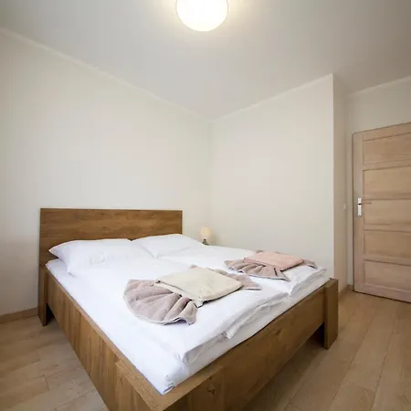 Wyspa Uznam - Platan Apartment *