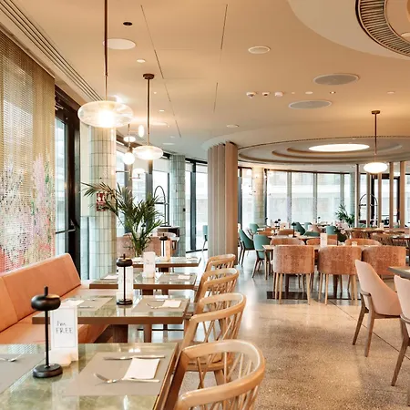Resort Hilton And 5*
