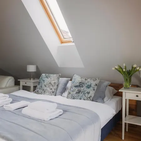 H Herkules Aparthotel 3*