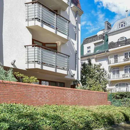 Mistral Z Parkingiem - Promenada & Morze - Na Wyspie Apartment