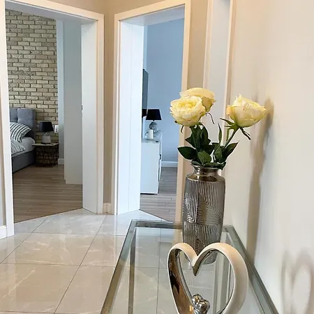 Apartment Luksusowy Dla 6 Osob - 90 M2