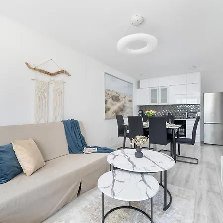 Apartment Sun Towers By Renters Swinoujscie
