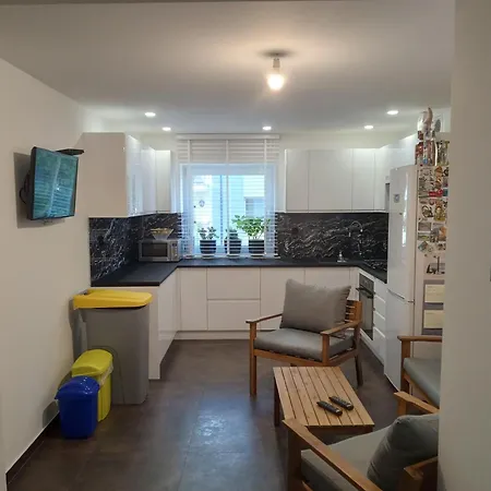 Pod Wieza Apartment