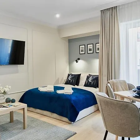 Golden Hour Apartments- Plac Slowianski 17 *