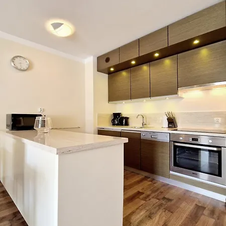 Apartment Villa Mistral By Baltic Home *