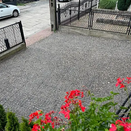 Zeglarska - Darmowy Parking *