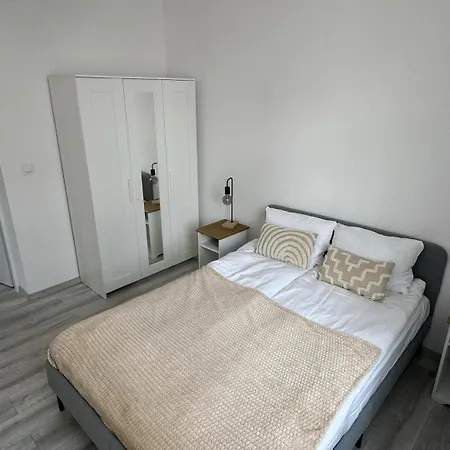 Przy Deptaku Apartment *