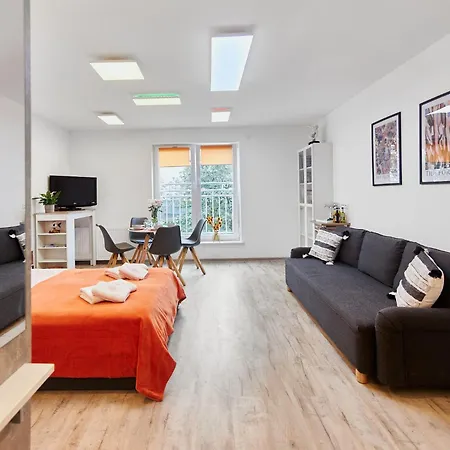Golden Hour Apartments- Bohaterow Wrzesnia 101 Apartment