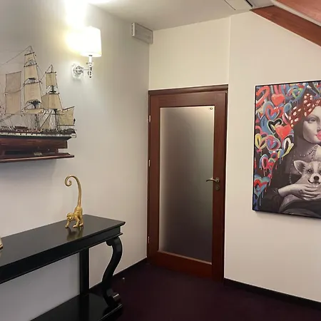 Bed & Breakfast 4 Pory Roku & Uznam 3*