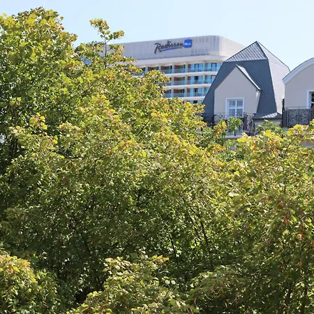 Avangard Lux - Przy Promenadzie - Z Garazem Apartment