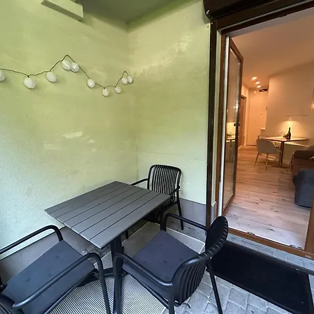 Bursztyn Apartment *