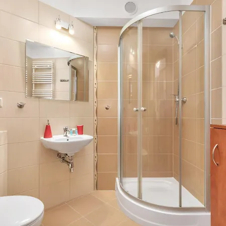 Roza Wiatrow W Swinoujsciu By Renters Apartment *