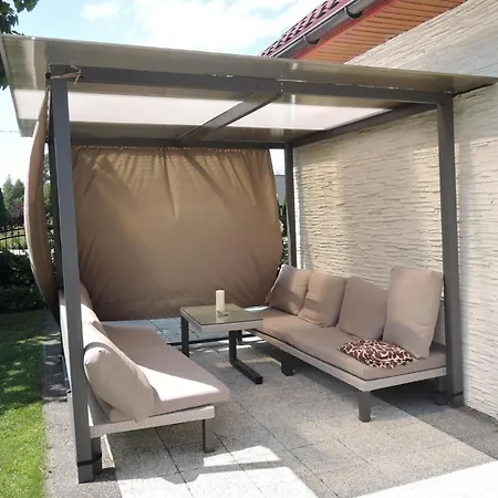 Semi-detached House In For 8 Persons