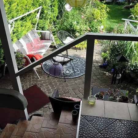 Holiday home In With Sauna And Garden *