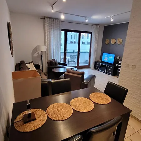 Frog - 2 Bedrooms And Living * Swinoujscie
