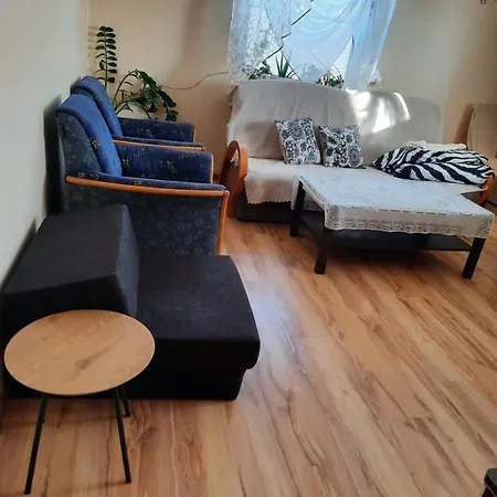 Mieszkanie Z Ogrodkiem I Grillem Apartment *