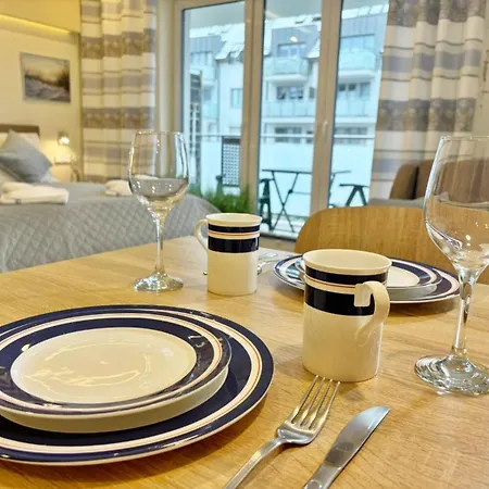 Bryza - Osiedle Ulanska - Parking Apartment *