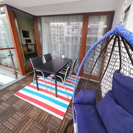Modern In By The Sea *