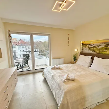 Bryza - Cesarskie Z Parkingiem Apartment Swinoujscie