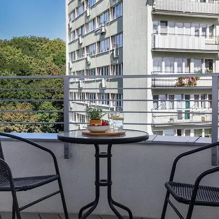 Sun Towers With Balcony & Parking By Renters Apartment Swinoujscie