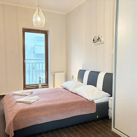 Osiedle Platan - Apartamenty Bryza - Centrum Apartment *