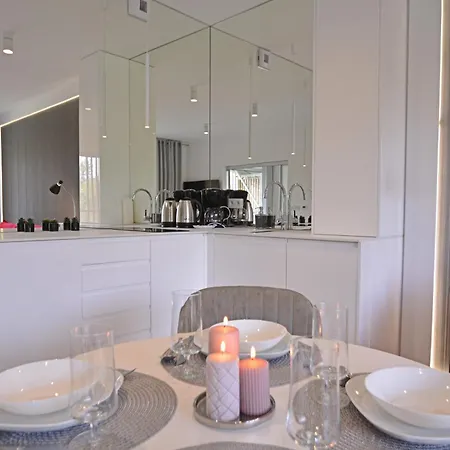 Apartment Bryza - Baltycki - 100m Od Morza - Parking - Komorka Na Rowery *