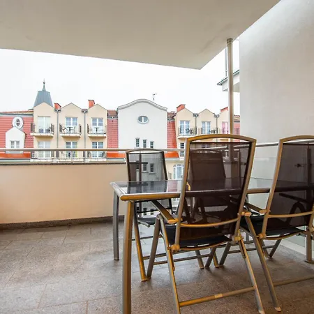 Apartment Na Wyspie - Stella Baltic - Parking