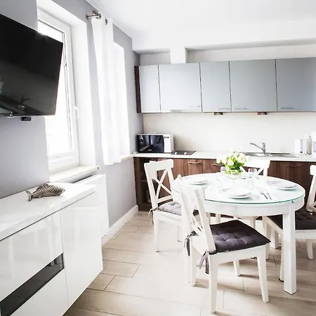 Aquamarina Apartment