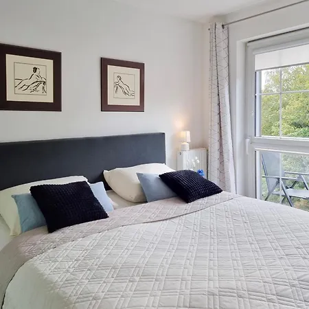 Visit Baltic - Bursztyn Apartment