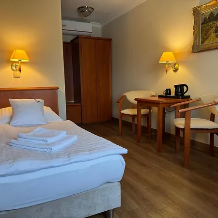 Irys Appart hôtel 3*