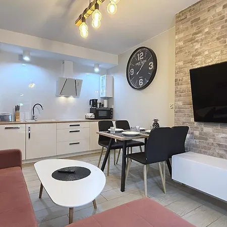 Bryza - Osiedle Ulanska - Parking Apartment