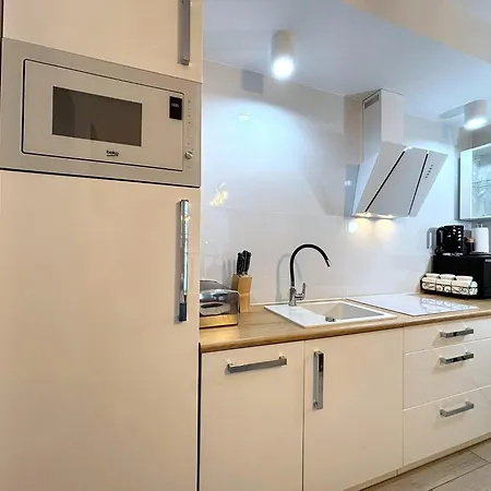Bryza - Osiedle Ulanska - Parking Apartment