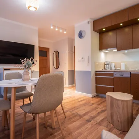 Apartment Mistral Z Parkingiem - Promenada & Morze - Na Wyspie Swinoujscie