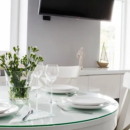 Apartment Urokliwy Cichy Blisko Morza