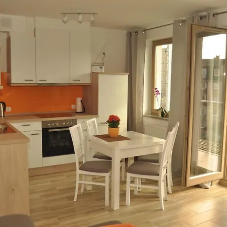 Apartment Przy Parku Zdrojowym *