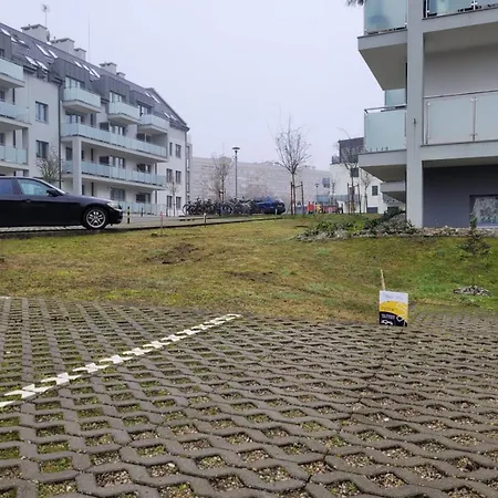Bryza - Osiedle Ulanska - Parking Apartment *