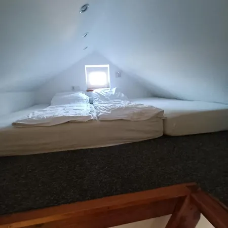 Zacisze Letniskowe Karsibor Hytte