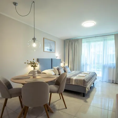 Apartment Zdrojowa 18 Z Ogrodkiem - Na Wyspie